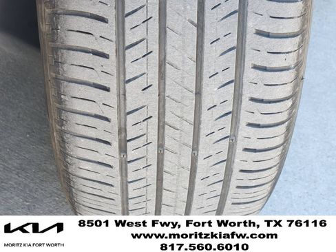 Used 2023 Toyota Corolla LE FWD image 10