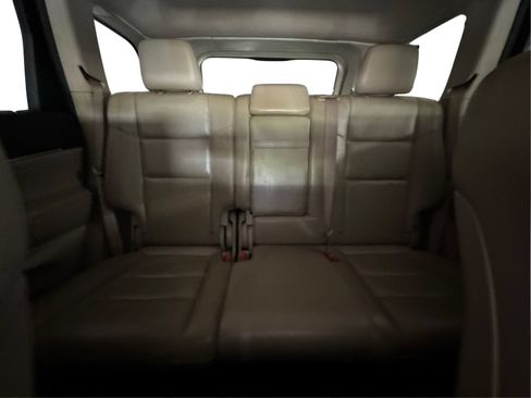 Used 2020 Jeep Grand Cherokee Limited AWD/4WD image 14