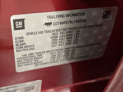 Used 2020 GMC Sierra 2500 AT4 w/ AT4 Premium Package image 28