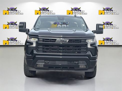 Used 2023 Chevrolet Silverado 1500 RST w/ Convenience Package II image 2