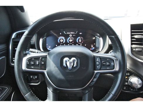 Used 2023 RAM 1500 Laramie image 15