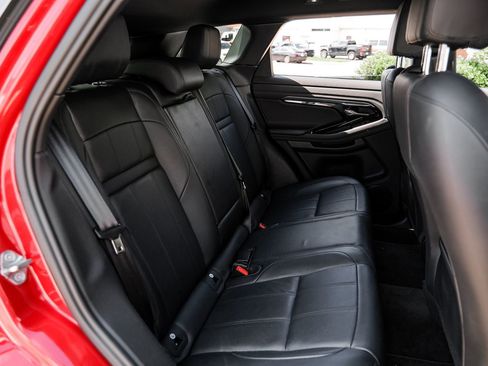 Used 2021 Land Rover Range Rover Evoque R-Dynamic S image 30