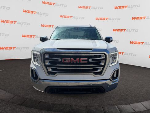 Used 2022 GMC Sierra 1500 SLT w/ SLT Premium Plus Package AWD/4WD image 8