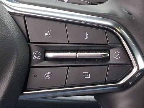 Used 2025 Chevrolet Equinox LT FWD image 22
