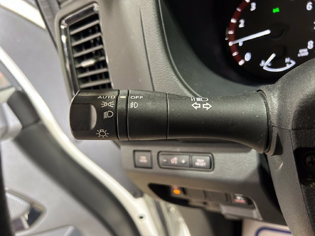 Used 2022 Nissan Frontier PRO-4X AWD/4WD image 22