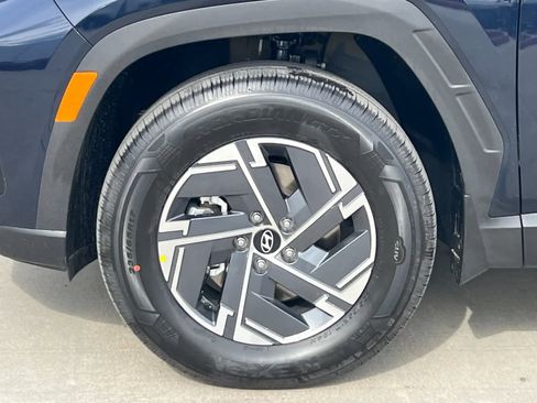 New 2026 Hyundai Tucson Blue SE image 24