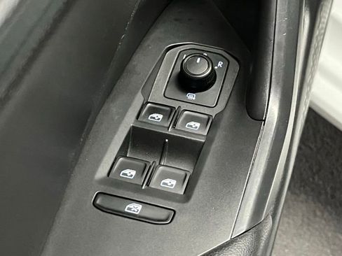 Used 2019 Volkswagen Jetta S w/ Driver Assistance Package FWD image 13