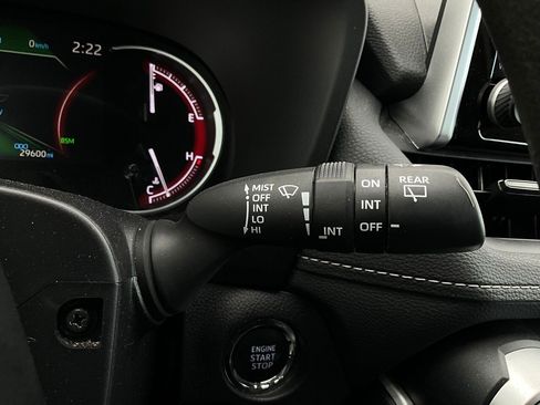 Used 2025 Toyota RAV4 XLE image 37