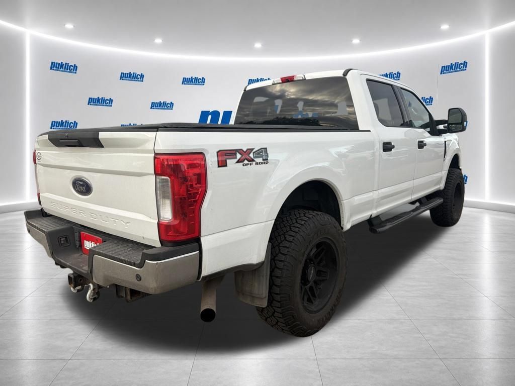 Used 2019 Ford F250 XLT w/ XLT Value Package AWD/4WD image 5