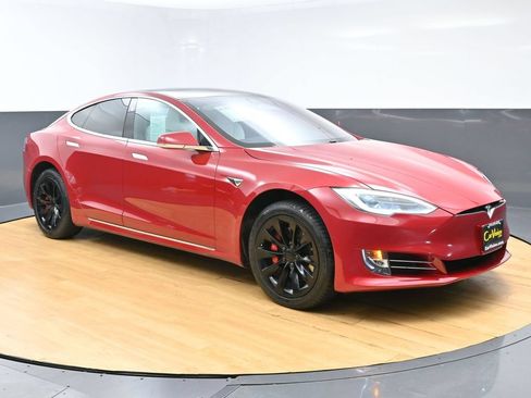 Used 2020 Tesla Model S Performance AWD/4WD image 3