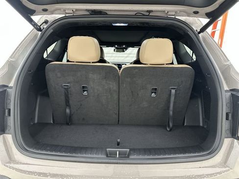 Certified 2025 Kia Sorento SX Prestige w/ Olive Brown Leather Package image 22