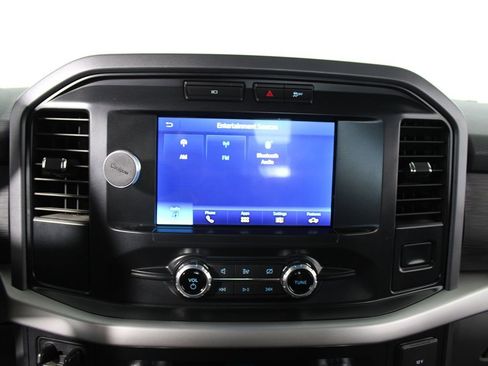 Used 2022 Ford F150 XLT image 14