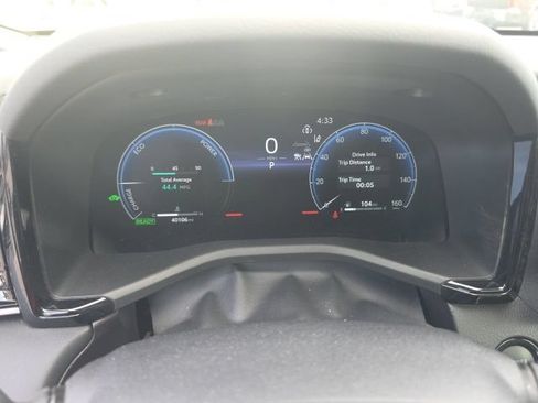 Used 2025 Toyota Camry XSE FWD image 21