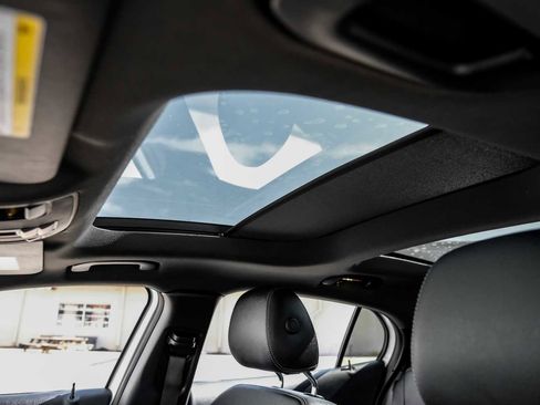 Used 2018 Mercedes-Benz GLA 250 image 5