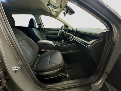 Used 2025 Hyundai Tucson SEL image 32