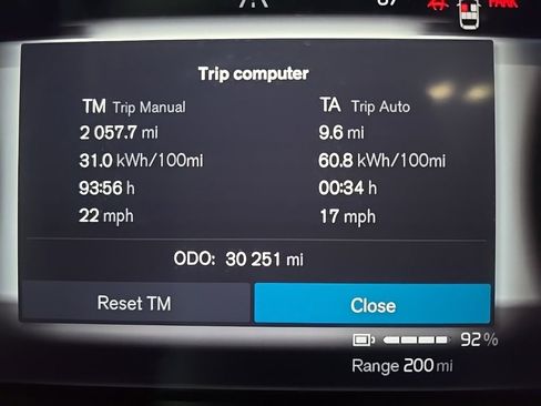 Used 2023 Volvo C40 P8 Recharge Ultimate w/ Protection Package Premier image 23