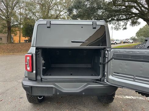 New 2025 Ford Bronco Badlands image 45