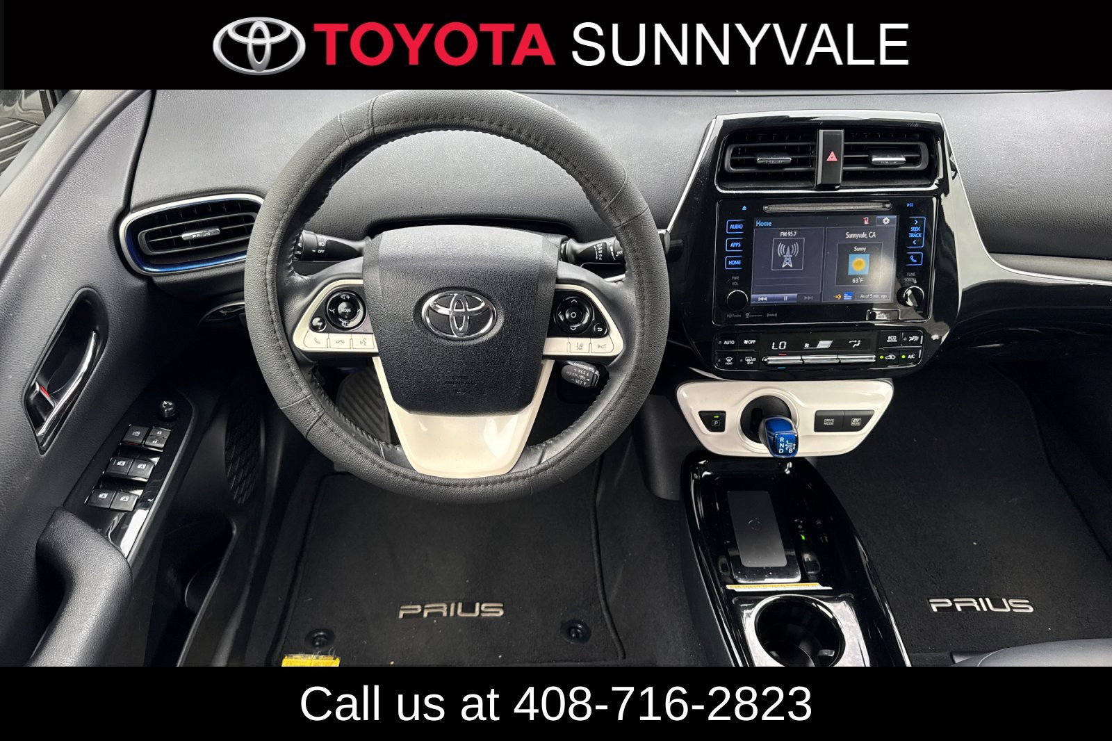 Certified 2018 Toyota Prius Three Touring FWD image 15