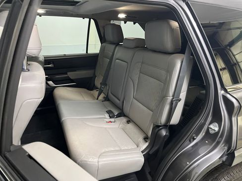 Used 2023 Toyota Sequoia Limited image 20