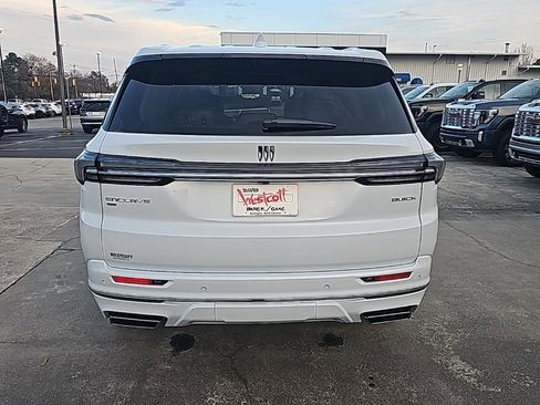 New 2026 Buick Enclave Avenir w/ Super Cruise Package image 5
