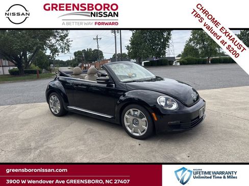 Used 2013 Volkswagen Beetle 2.5 FWD image 1