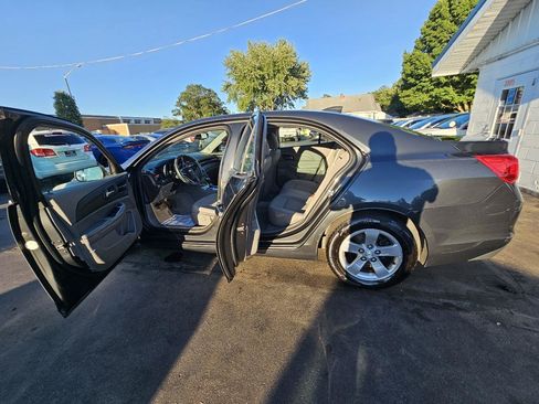 Used 2015 Chevrolet Malibu LS FWD image 23