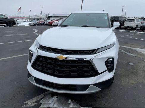 Used 2023 Chevrolet Blazer LT w/ Driver Confidence Package FWD image 5
