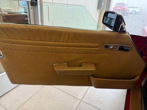 Used 1988 Mercedes-Benz 560 SL image 32