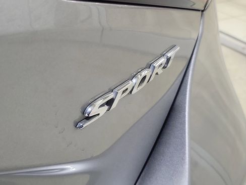 Used 2024 Honda Civic Sport image 8