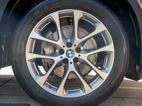 Used 2024 BMW X5 sDrive40i w/ Premium Package RWD image 58