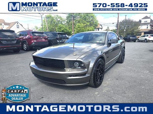 Used 2005 Ford Mustang GT RWD image 1