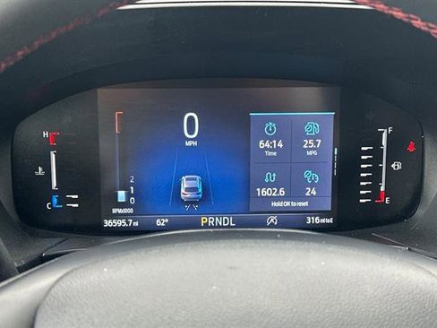Used 2024 Ford Escape ST-Line image 31