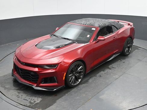 Used 2021 Chevrolet Camaro ZL1 image 39