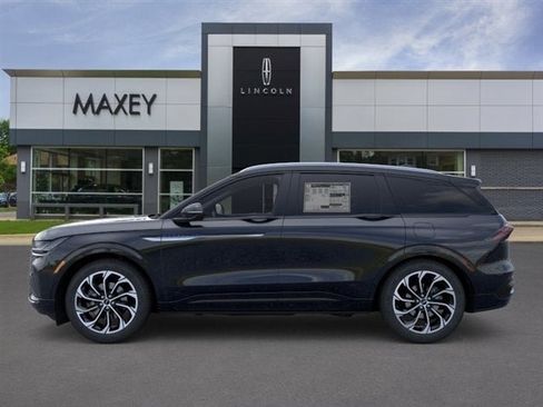 New 2026 Lincoln Nautilus Reserve AWD/4WD image 47