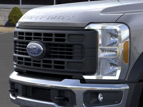 New 2026 Ford F450 XL w/ XL Driver Assist Package image 17