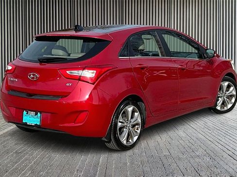 Used 2014 Hyundai Elantra GT w/ Option Group 03 image 12