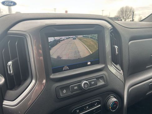 Used 2021 Chevrolet Silverado 1500 Custom Trail Boss image 23