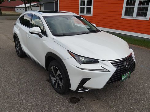 Used 2018 Lexus NX 300 AWD w/ Premium Package image 9