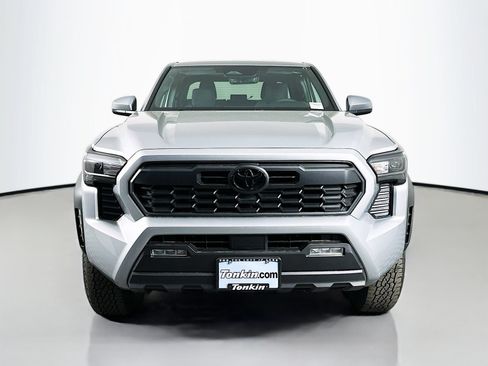 New 2026 Toyota Tacoma TRD Off-Road AWD/4WD image 2