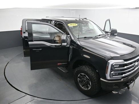 Used 2024 Ford F350 King Ranch w/ Tremor Off-Road Package image 37