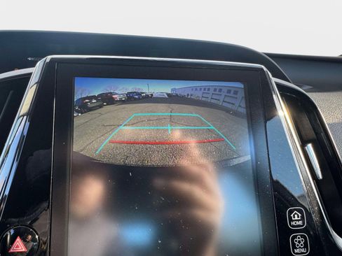 Certified 2021 Toyota Prius Prime XLE image 27