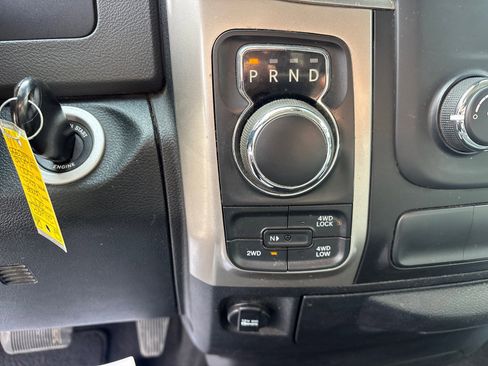 Used 2017 RAM 1500 Classic SLT image 20