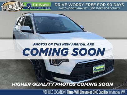 Used 2025 Kia Niro LX