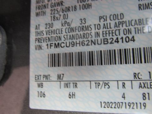 Used 2022 Ford Escape SEL image 43