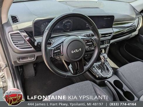 Certified 2024 Kia Seltos S AWD/4WD image 11