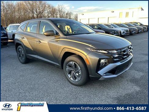 New 2026 Hyundai Tucson Blue SE w/ Tow & Go Package image 1