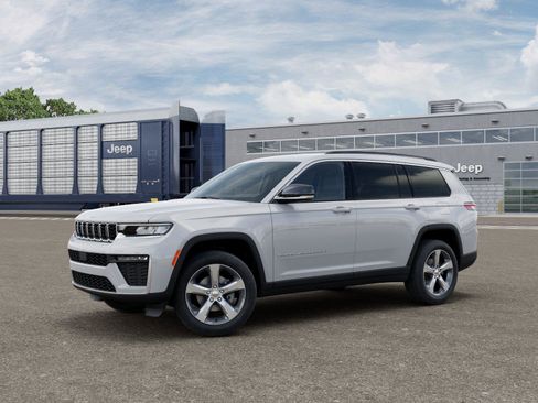 New 2026 Jeep Grand Cherokee L Limited AWD/4WD image 2