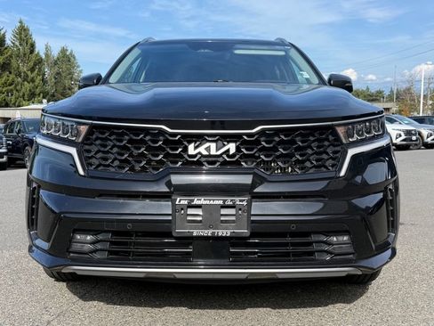 Used 2022 Kia Sorento EX FWD image 2