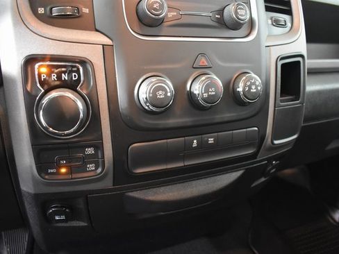 Used 2018 RAM 1500 Express w/ Express Value Package image 21