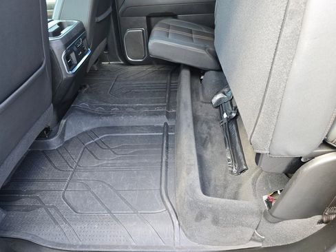 Certified 2023 Chevrolet Silverado 1500 High Country w/ High Country Premium Package AWD/4WD image 14